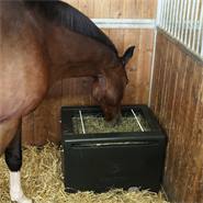 Râtelier à foin "HayBox" pour chevaux, contenance d´environ 8-10 kg de fourrage