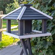 "Jork" de VOSS.garden - maison pour oiseaux robuste, avec mangeoire, support inclus