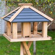 "Lina" de VOSS.garden - maison robuste pour oiseaux avec mangeoire, support inclus