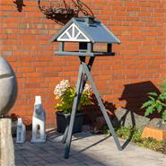 "Tolga" de VOSS.garden - maison robuste pour oiseaux, avec toit en métal et support