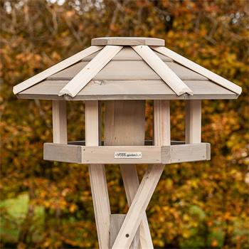 « Valbo » de VOSS.garden - maison pour oiseaux de qualité supérieure, avec support croisé, bois blanc